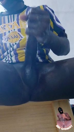 Horny Huge BBC Dick Lakers Teenage Player Needs Some Pussy