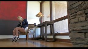 Scarlet Red Likes Penetration So She Fingers Herself As She Masturbates