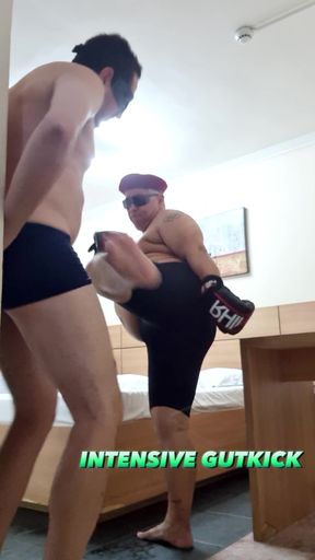 Captain Dominator X Jobber, Fake Gutpunch