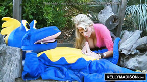 ”KELLY MADISON - How To Blow Your Dragon”