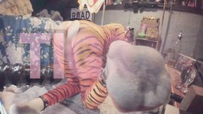 Butt Girl Tiffany Ciskiss Cosplay Tigra Pt 2 Femboy Fucking Huge Toys