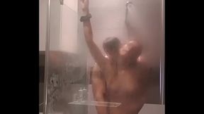 Able to invent anything to shower with me - Bella Rico &amp_ Magic Javi