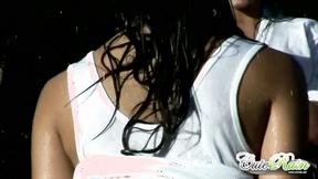 ”Hot lezzies in the swimming pool”