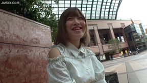 sex with an F-cup beauty who squirts endlessly after her breakup