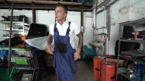 Bromo US - Handjob accompanied by inked european jock