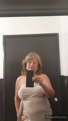 Out in a public bathroom! Mature bbw Latina woman hairy puss