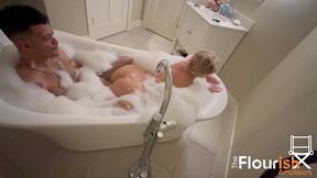 bubble bath time with veronica cruz and dexxx blue