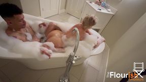 bubble bath time with veronica cruz and dexxx blue
