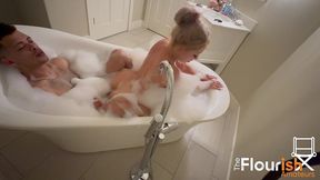 bubble bath time with veronica cruz and dexxx blue