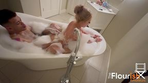 bubble bath time with veronica cruz and dexxx blue