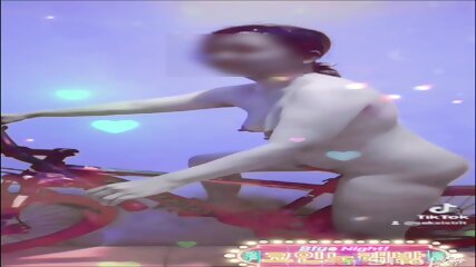 Sexy bike nude