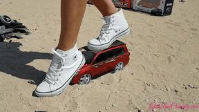Anastasija 26 - Crushing large SUV WMV