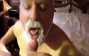Polarbear Daddy Sucks & Licks Balls & Eats Cum