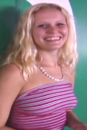 Super Risky Flashing on a Local College Campus