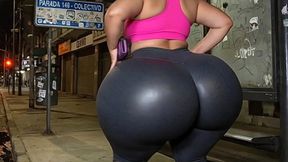 Big Ass Gym Girl in Tight Workout Clothes Gets Observed