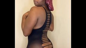 DarkChocolateBarbie ass shaking compilation 3