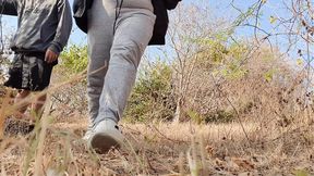 Chubby Asian SEASONED BEAUTY cheats in the tall grass