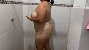 amazing recorded my big stepmom while she bathes and touches herself well while showering.