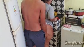 comendo ebony bbw na cozinha