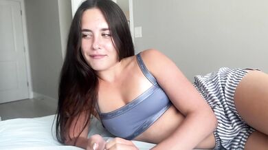 Tiny step sis rides hard with cum dripping skills
