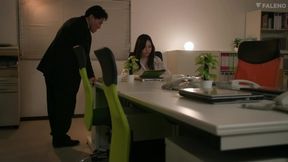残業中に大嫌いな上司から週5で粘着おっぱいハラスメントをされ続けて即イキ敏感体質に改善された女子社員