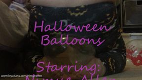 Halloween Balloon Popping