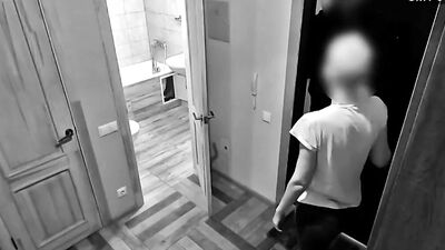 Surveillance camera catches this slutty girl as she sucks for money