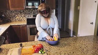 Crushing Food and RUBBING it in My HUGE mom BREASTS