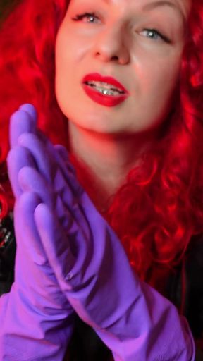 ASMR sounding: kitchen rubber gloves fetish