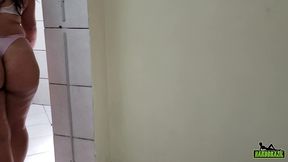 pegou a vizinha enquanto marido estava no trabalho