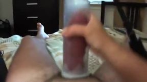 Amateur Penis pump - Cumming twice