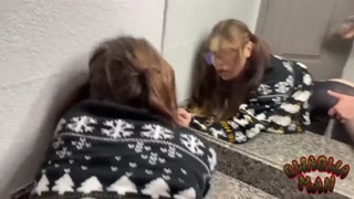 Stretched the mouth and pussy of a beautiful girl Gera Geyn and came on her pretty face