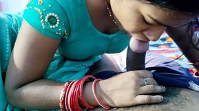 Desi bhabhi sucked boyfriend&#039;s Hindi audio