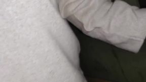 Casada mamando polla negra en gloryhole
