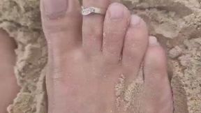 Foot fetish on beach