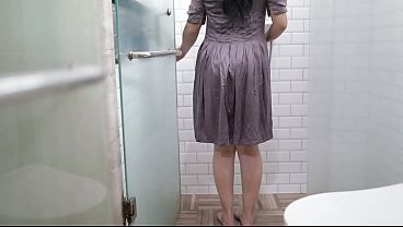 Indonesian housewife gets wet and wild in viral bathroom footage