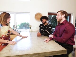 Taboo Thanksgiving Breeding Ceremony - Bi MMMFF FUCKFEST - Steve Rickz, Tony Genius, Chloe Kreams, Aderes Quin, Cliff Jensen