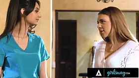 Girlsway - masseur Eliza Ibarra offers her stacked customer Gabbie Carter the lesbian off the hook massage