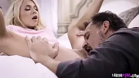 Stepdad Bangs Stepdaugter Kenzie