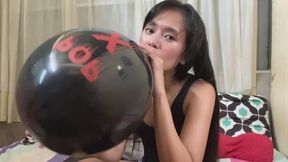 Savannah blow to pop (XPop balloon)