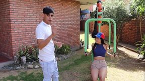 VECINA SE QUE ESTAS HACIENDO EJERCICIO AQUI EN EL PARQUE PERO PUEDO ENSE&Ntilde_ARTE EN MI HABITACION