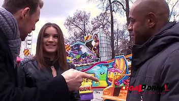 Evelina Darling picked up in amusement park &amp_ assfucked 3on1 SZ1283