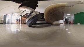 VR360 ERER LELE sports shoes and socks wrap around dwarfs