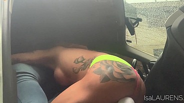 O ZAP FALHOU E O APP PERDEU A ROTA, COM ISSO ELE FICOU ME COMENDO DENTRO DO CARRO ATÉ TUDO VOLTAR