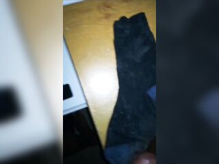 21 YEAR OLD DICK CUMS ON SOCK AT NIGHT