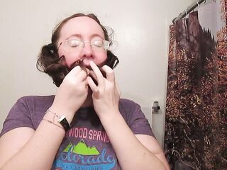 Removing Pig Tails with Lengthy Hirsute Hair