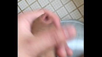 風呂場でオナニー