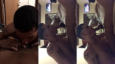 Dividi o quarto do hotel com meu colega de trabalho e acabamos fudendo gostoso
