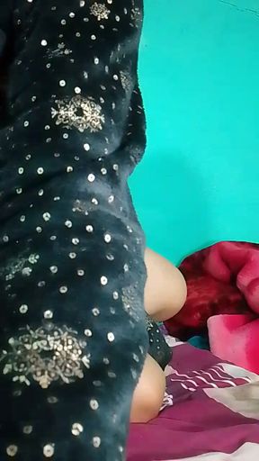 Desi bhabhi ke sath chudai