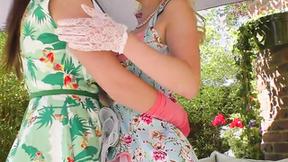 ”Lesbian L'amour in the Style of '50s Pin-up Gals!”